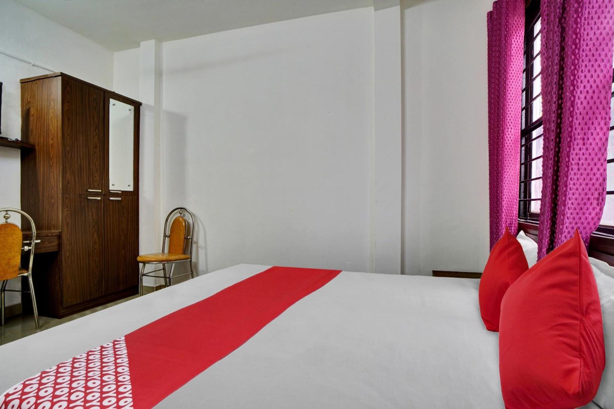 Hotel O Chiyang Hotel Angamali Exterior photo